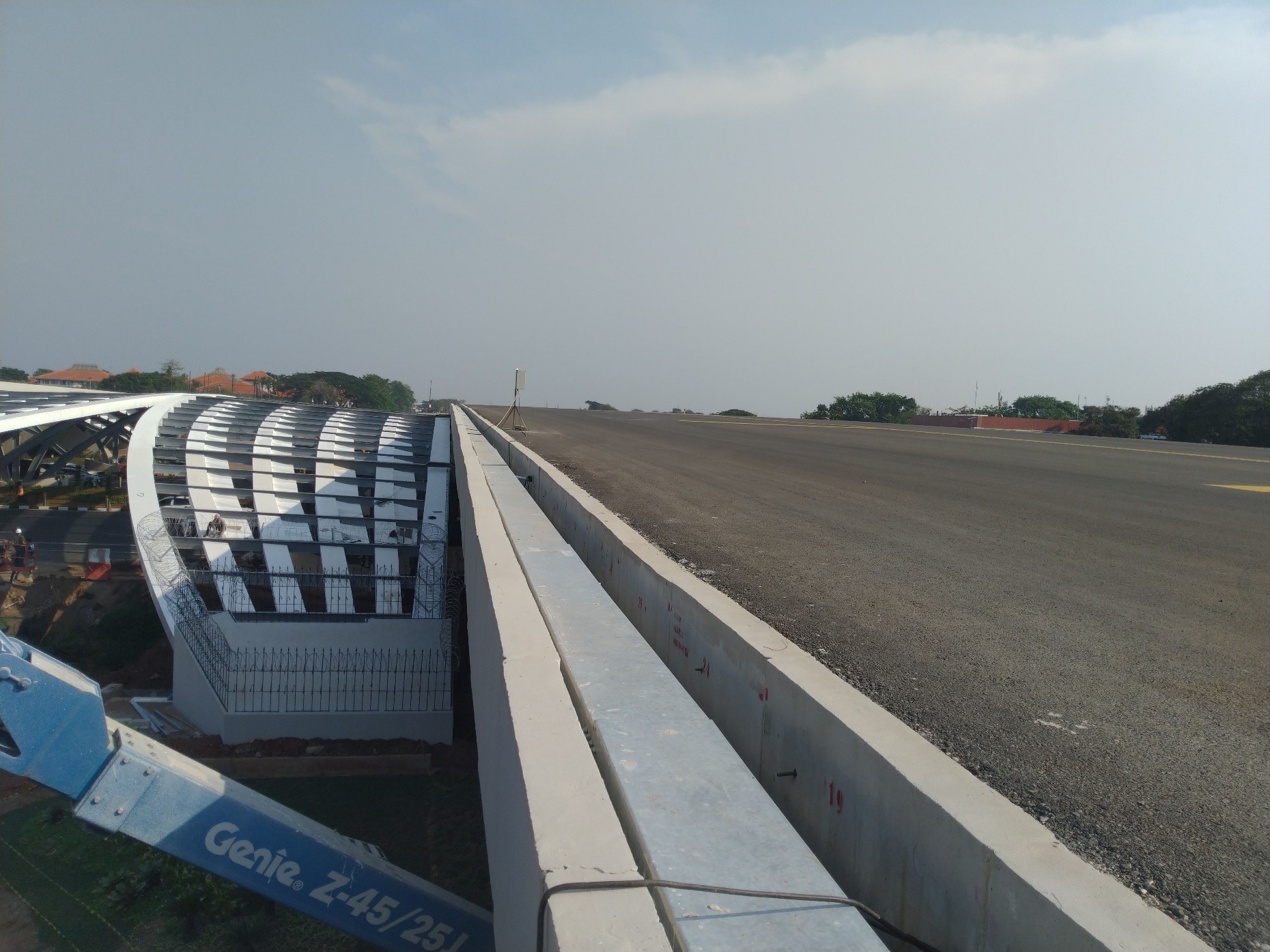 Loading Test Jembatan East Connection Taxiway Bandara Soekarno-Hatta